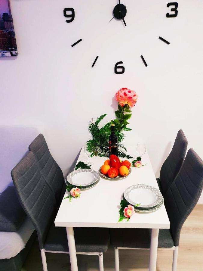 Apartamento-estudio Corazón de Alicante Exterior foto