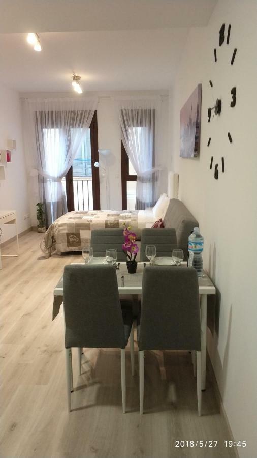 Apartamento-estudio Corazón de Alicante Exterior foto